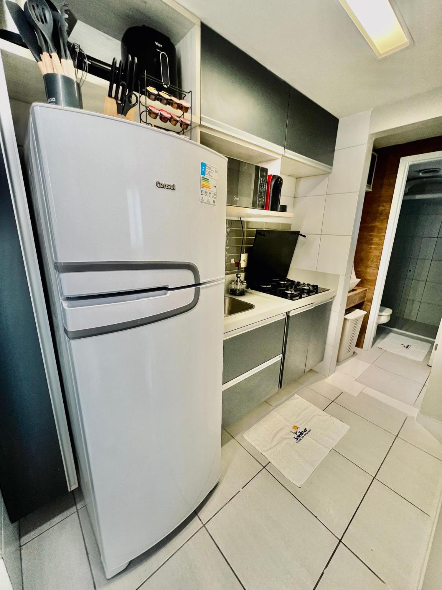 Apartamento Flat Com 2 Qts Prox A Praia, Shoppings, Mercados, Restaurantes E Padarias João Pessoa