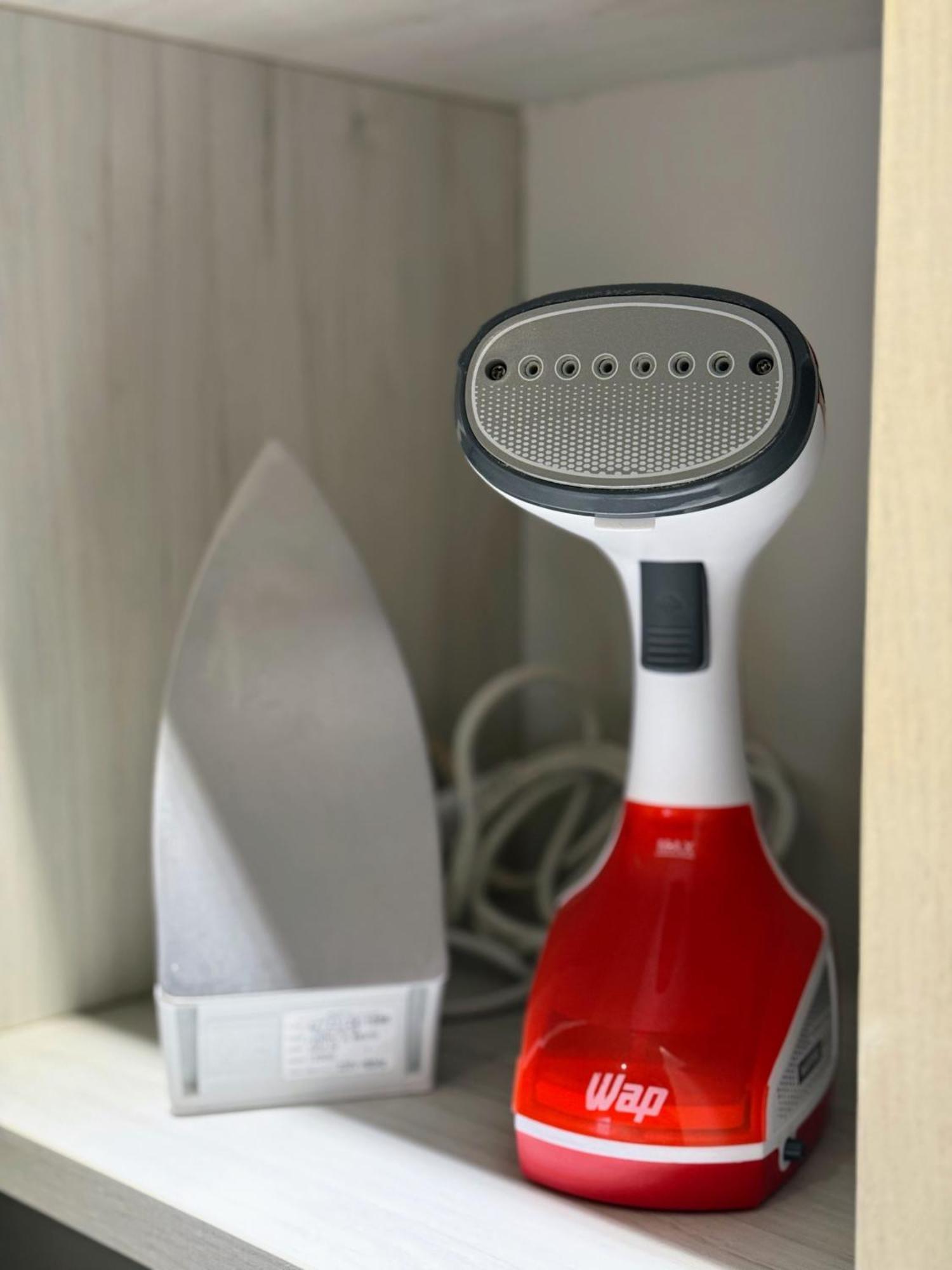 Apartamento Flat Com 2 Qts Prox A Praia, Shoppings, Mercados, Restaurantes E Padarias